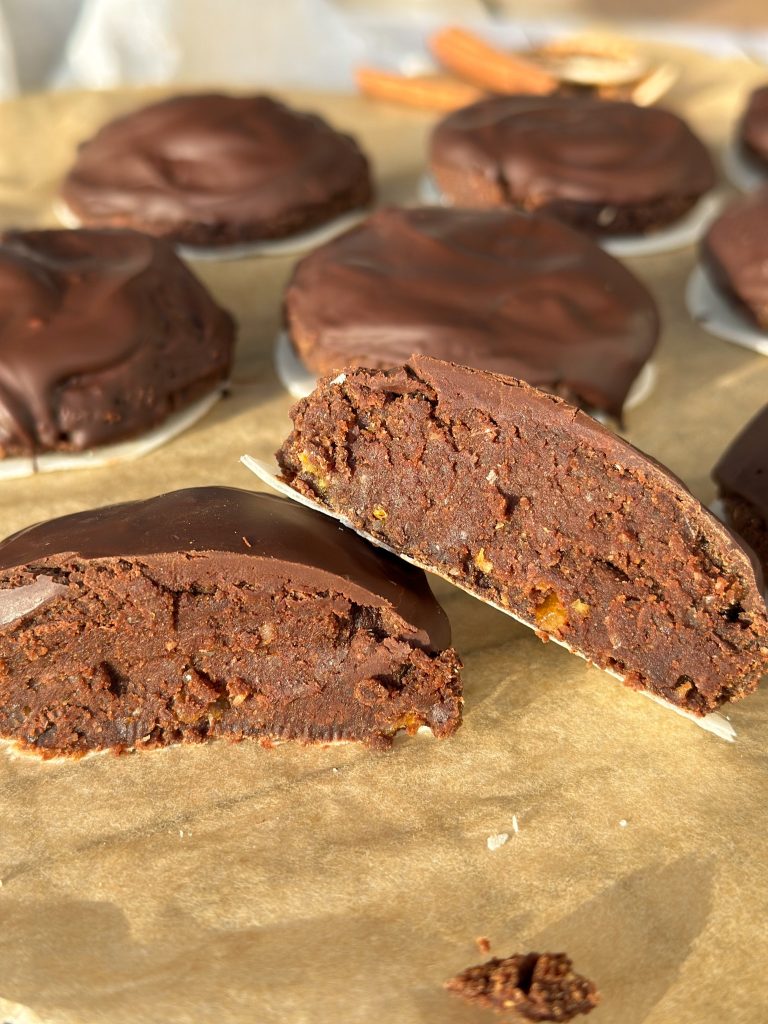Mehr über den Artikel erfahren Selbstgemachte Lebkuchen: Einfach, schnell und unwiderstehlich lecker!