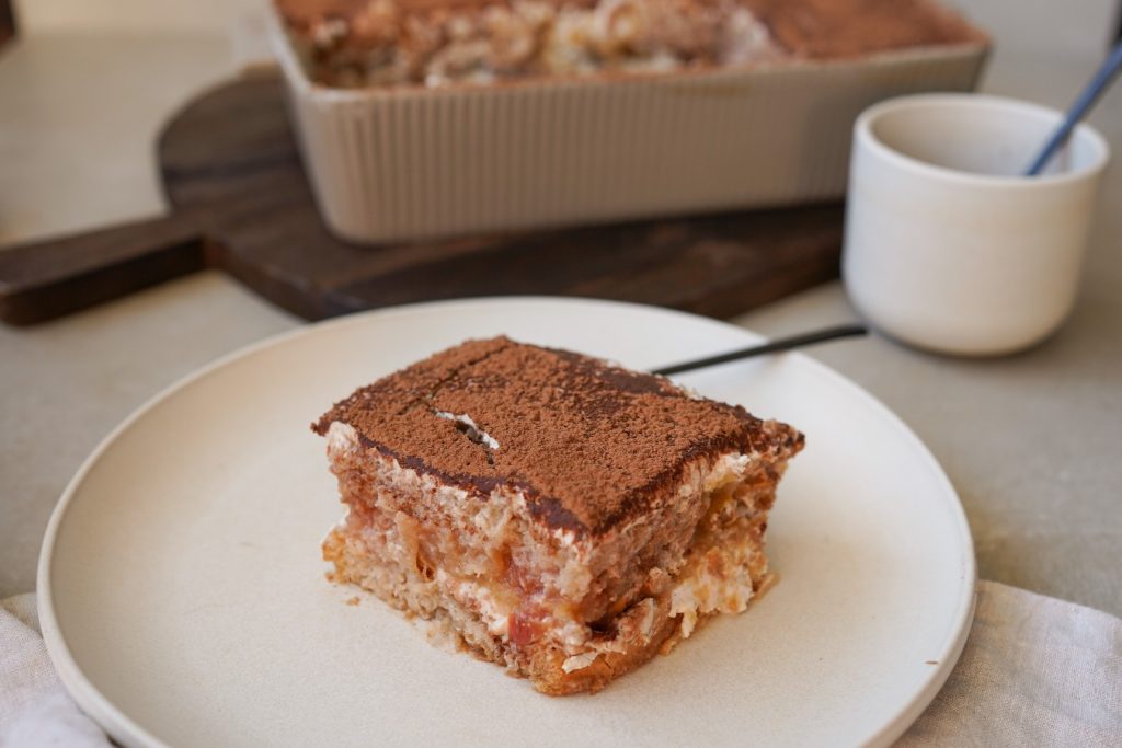 Mehr über den Artikel erfahren Apfel-Zimt-Tiramisu für gemütliche Wintermomente